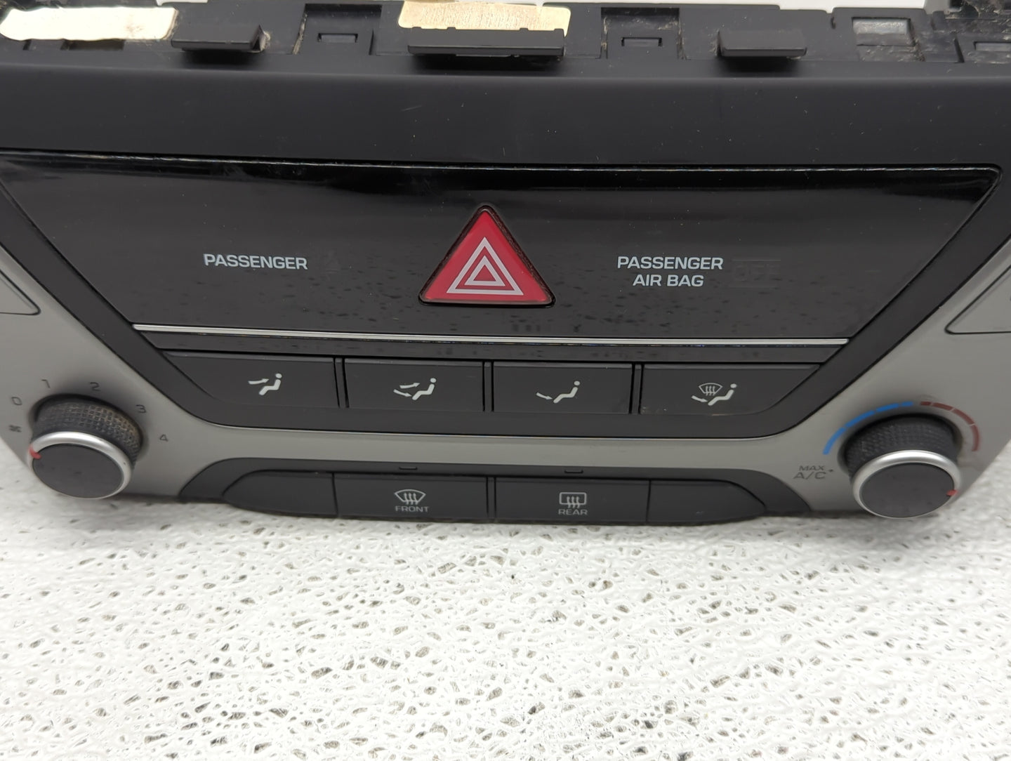 2017-2018 Hyundai Elantra Climate Control Module Temperature AC/Heater Replacement P/N:97250-F2XXX Fits Fits 2017 2018 OEM U
