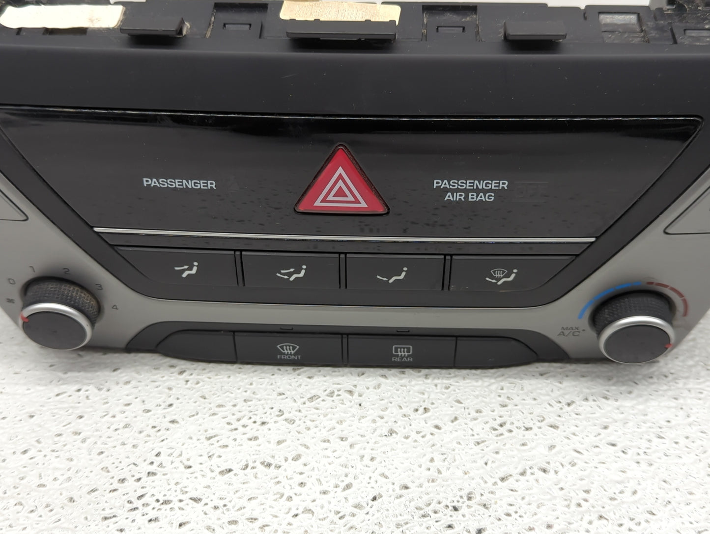 2017-2018 Hyundai Elantra Climate Control Module Temperature AC/Heater Replacement P/N:97250-F2XXX Fits Fits 2017 2018 OEM U