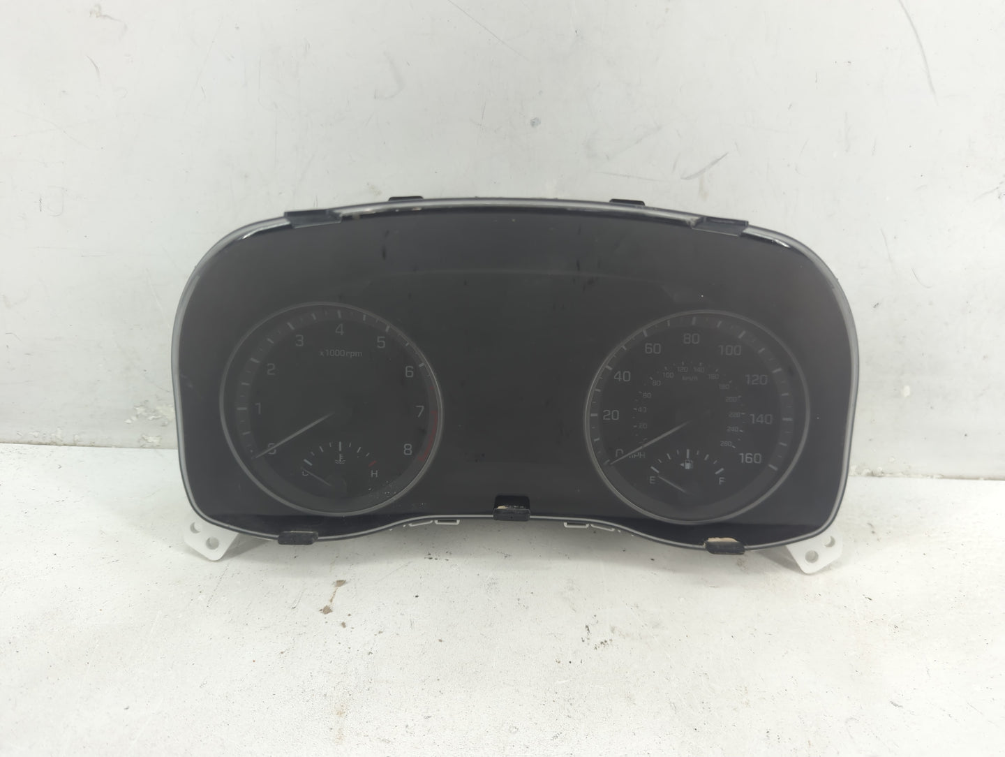 2017-2018 Hyundai Elantra Instrument Cluster Speedometer Gauges P/N:11640-02460 Fits Fits 2017 2018 OEM Used Auto Parts - Oe
