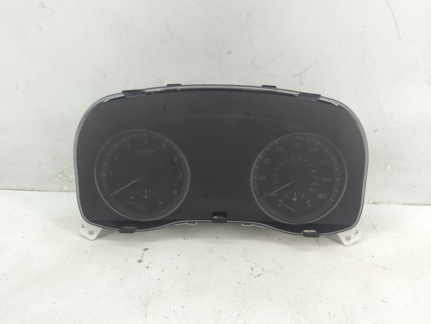 2017-2018 Hyundai Elantra Instrument Cluster Speedometer Gauges P/N:11640-02460 Fits Fits 2017 2018 OEM Used Auto Parts - Oe