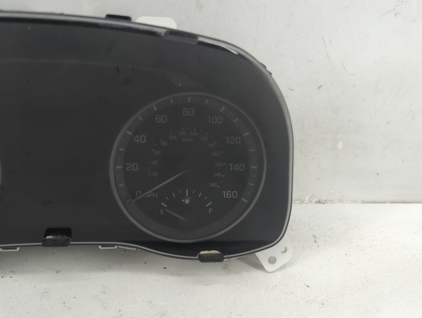 2017-2018 Hyundai Elantra Instrument Cluster Speedometer Gauges P/N:11640-02460 Fits Fits 2017 2018 OEM Used Auto Parts - Oe