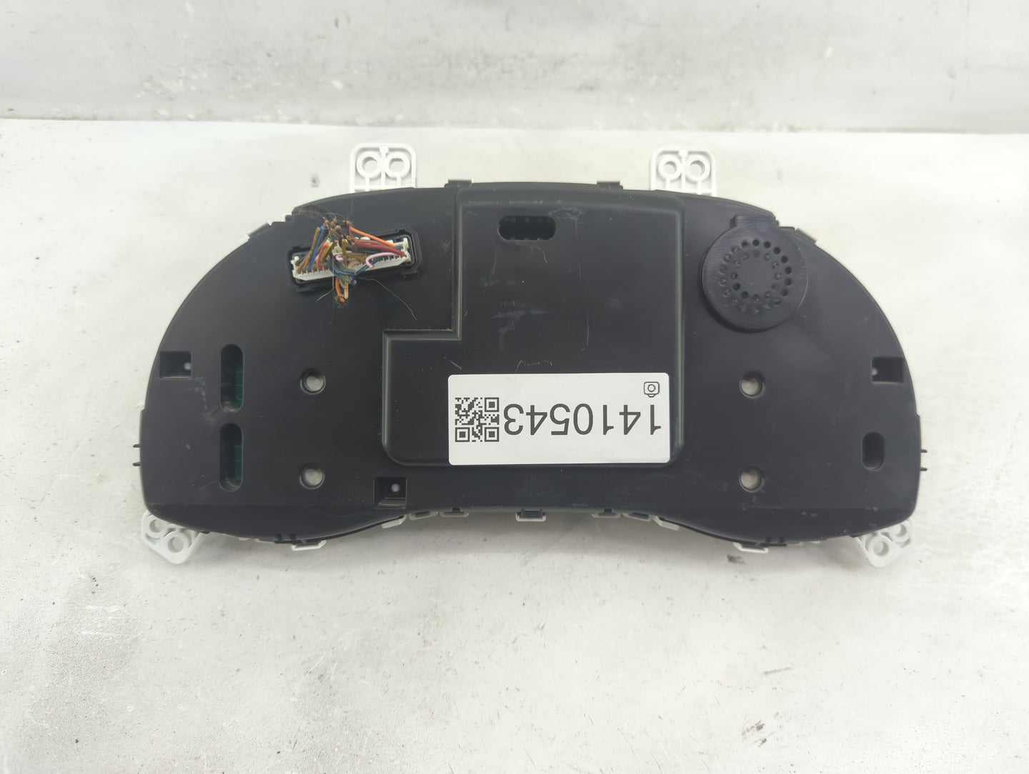 2017-2018 Hyundai Elantra Instrument Cluster Speedometer Gauges P/N:11640-02460 Fits Fits 2017 2018 OEM Used Auto Parts - Oe