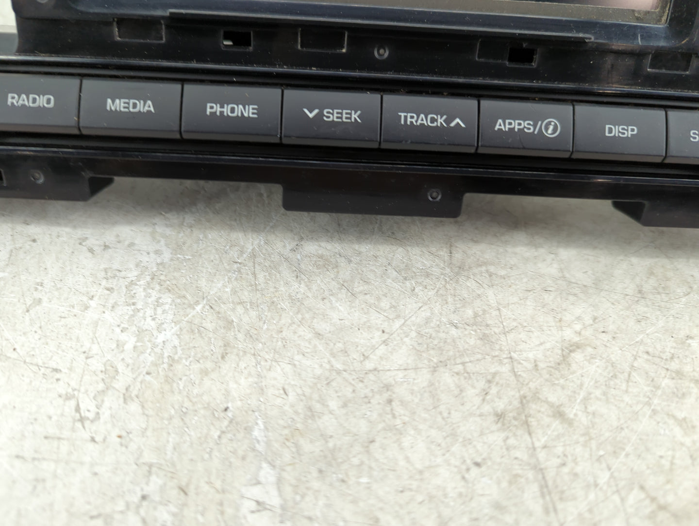 2017-2018 Hyundai Elantra Radio AM FM Cd Player Receiver Replacement P/N:96160-F2101UAT Fits Fits 2017 2018 OEM Used Auto Pa