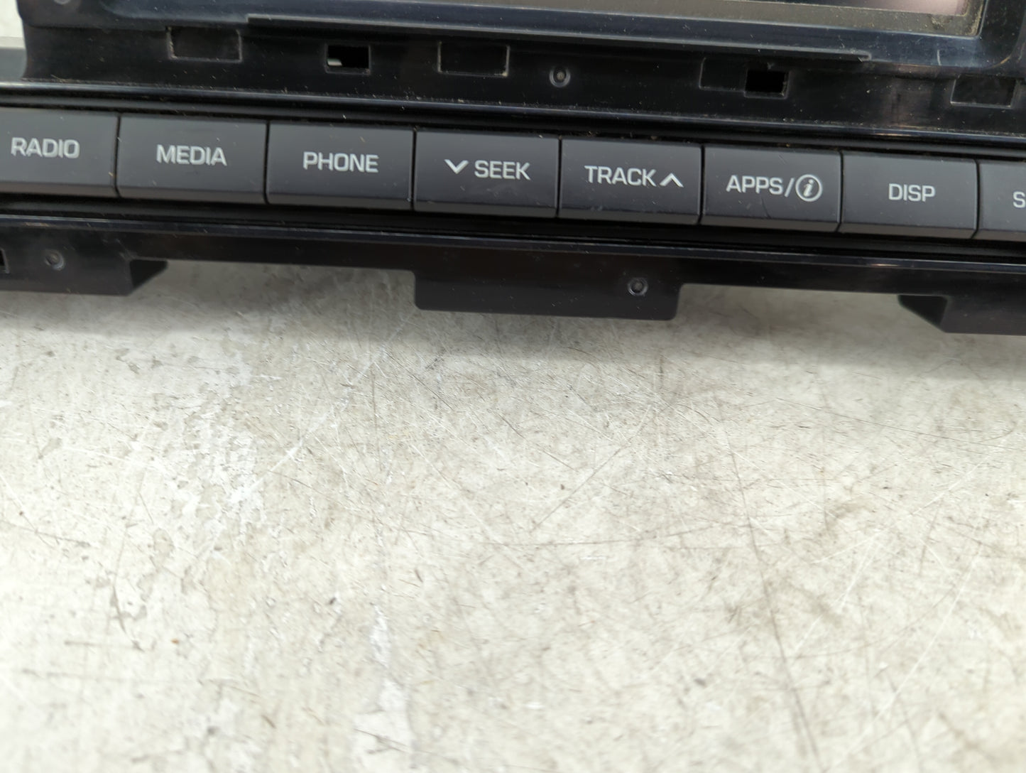 2017-2018 Hyundai Elantra Radio AM FM Cd Player Receiver Replacement P/N:96160-F2101UAT Fits Fits 2017 2018 OEM Used Auto Pa