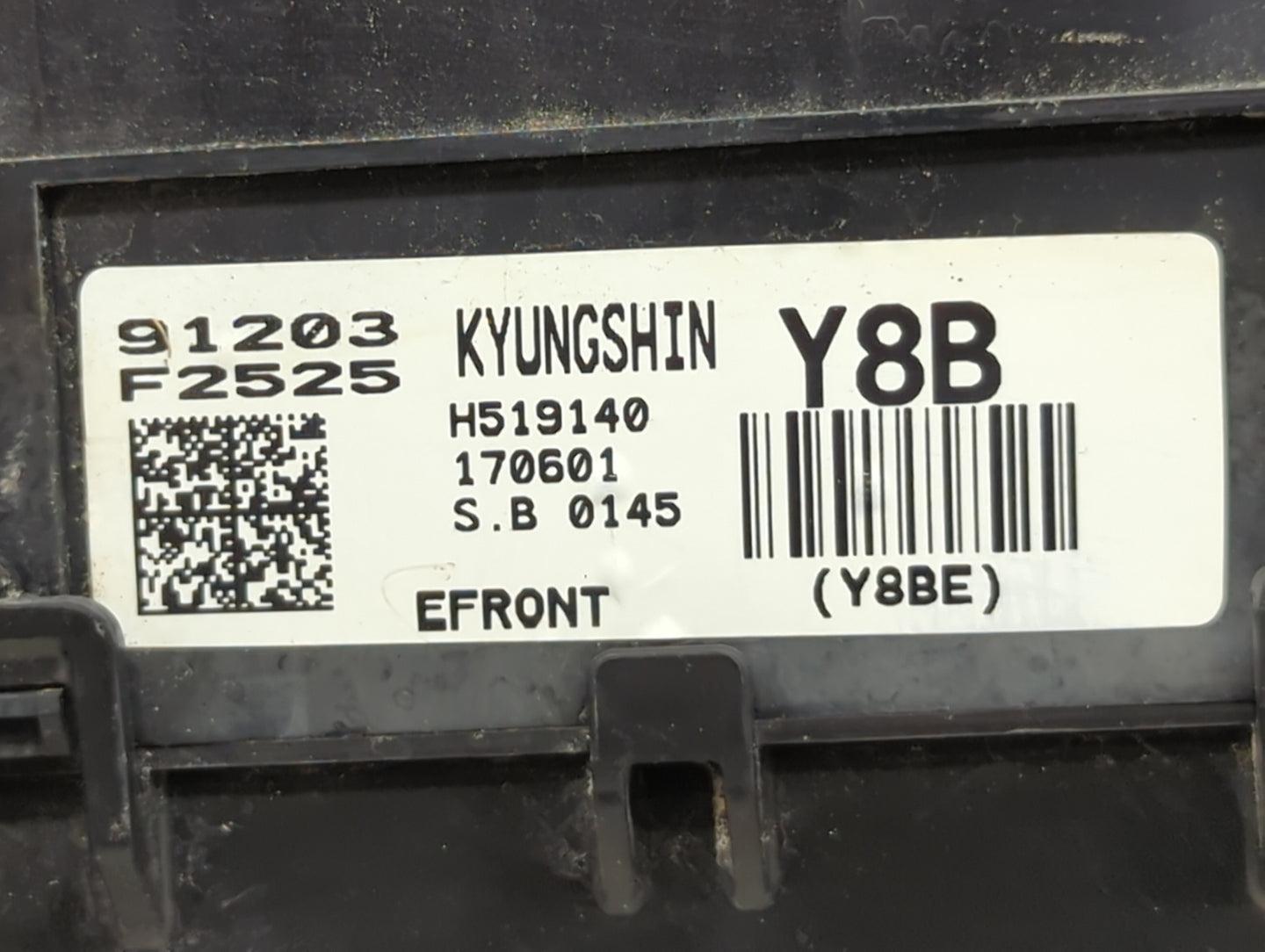 2018 Hyundai Elantra Fusebox Fuse Box Panel Relay Module P/N:91203 F2525 Fits OEM Used Auto Parts - Oemusedautoparts1.com