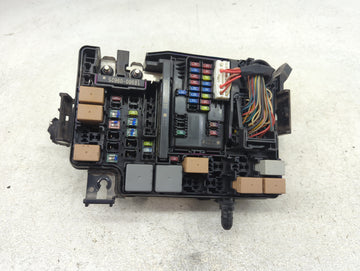 2018 Hyundai Elantra Fusebox Fuse Box Panel Relay Module Fits OEM Used Auto Parts