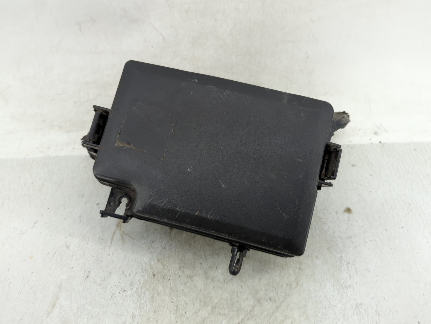 2018 Hyundai Elantra Fusebox Fuse Box Panel Relay Module P/N:91203 F2485C Fits OEM Used Auto Parts - Oemusedautoparts1.com