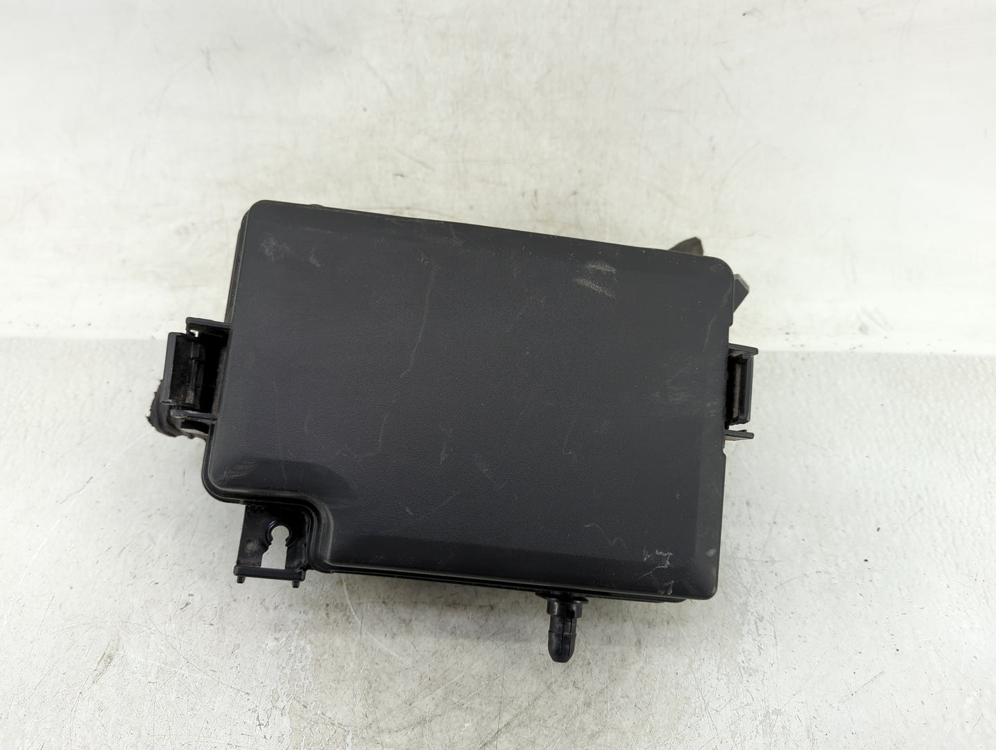 2018 Hyundai Elantra Fusebox Fuse Box Panel Relay Module P/N:91203 F2485C Fits OEM Used Auto Parts - Oemusedautoparts1.com