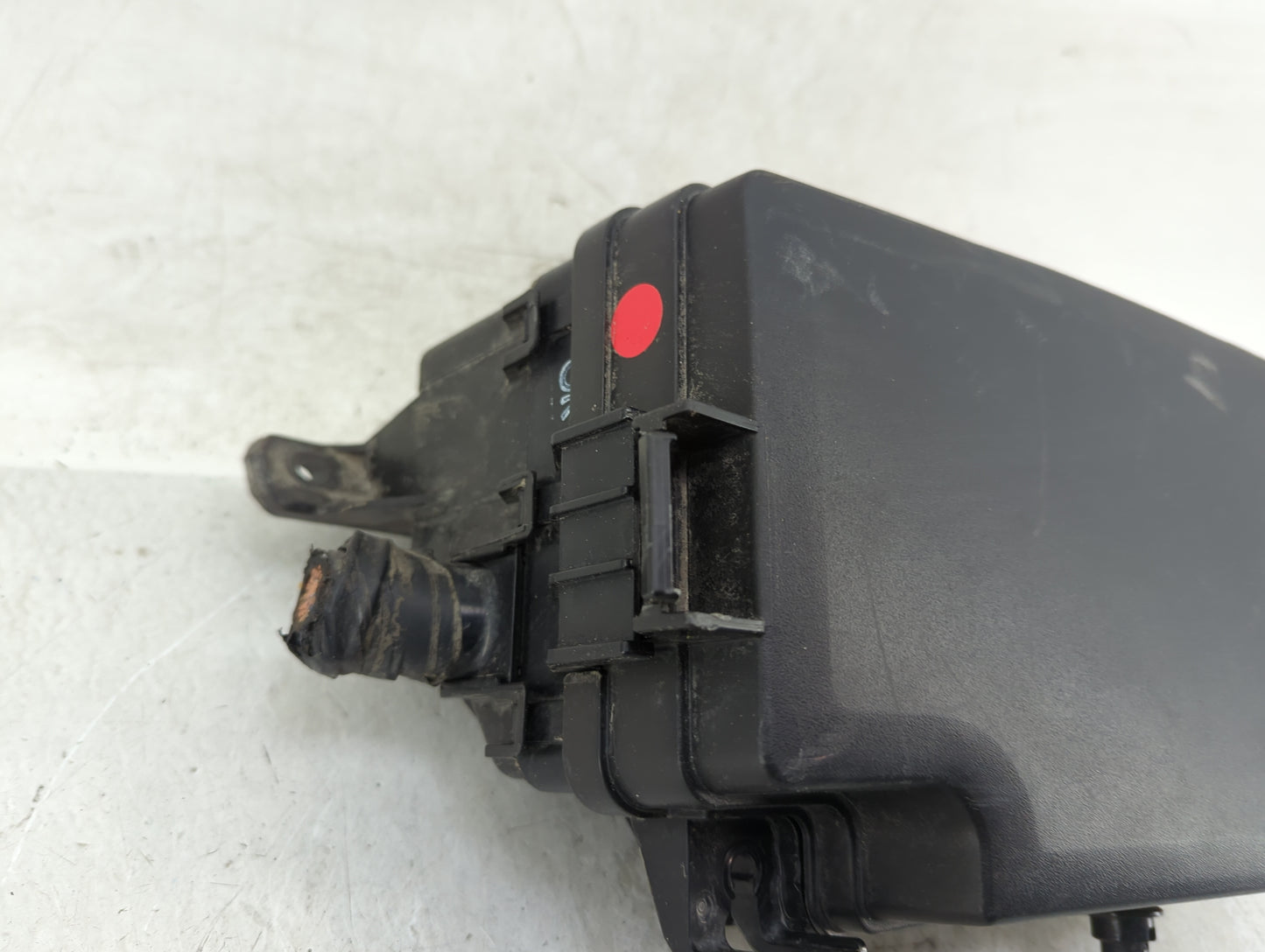 2018 Hyundai Elantra Fusebox Fuse Box Panel Relay Module P/N:91203 F2485C Fits OEM Used Auto Parts - Oemusedautoparts1.com