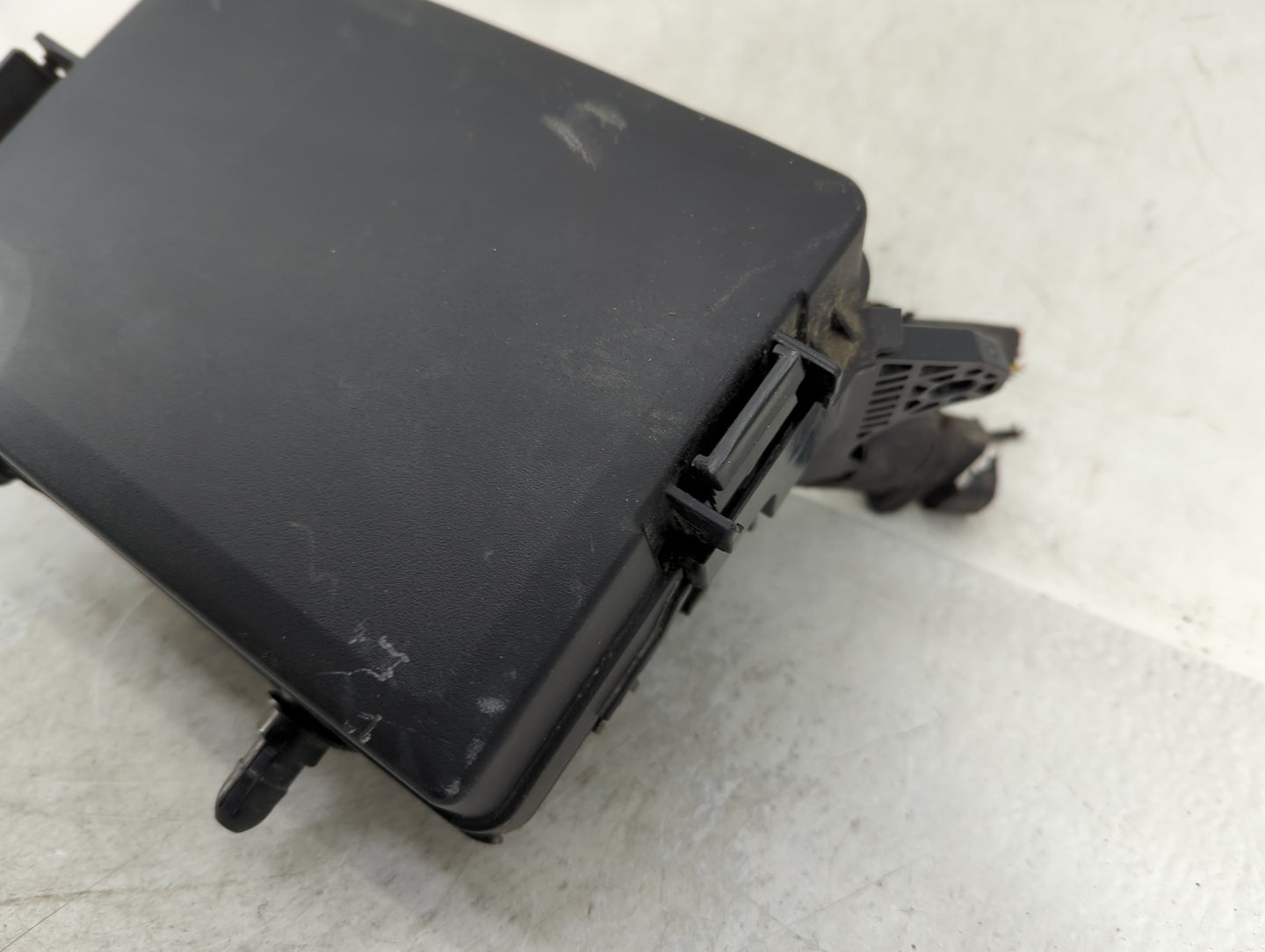 2018 Hyundai Elantra Fusebox Fuse Box Panel Relay Module P/N:91203 F2485C Fits OEM Used Auto Parts - Oemusedautoparts1.com