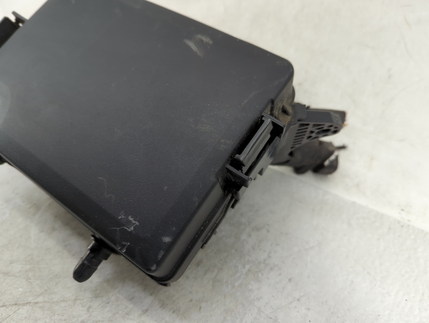 2018 Hyundai Elantra Fusebox Fuse Box Panel Relay Module P/N:91203 F2485C Fits OEM Used Auto Parts - Oemusedautoparts1.com