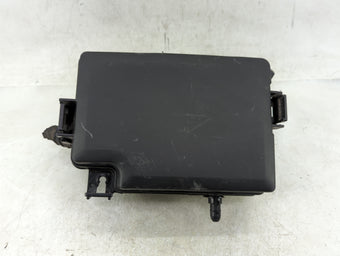 compare product 2018 Hyundai Elantra Fusebox Fuse Box Panel Relay Module Fits OEM Used Auto Parts