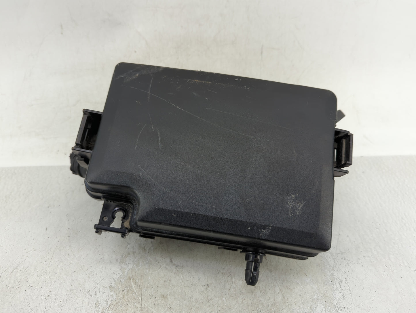 2018 Hyundai Elantra Fusebox Fuse Box Panel Relay Module P/N:91203 F2485A Fits OEM Used Auto Parts - Oemusedautoparts1.com