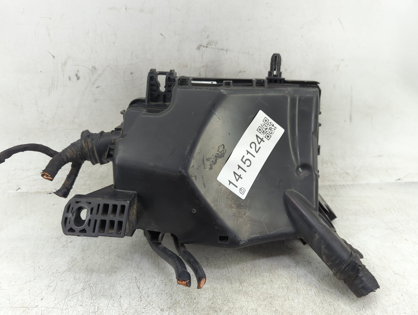 2018 Hyundai Elantra Fusebox Fuse Box Panel Relay Module P/N:91956-F2022 Fits OEM Used Auto Parts - Oemusedautoparts1.com