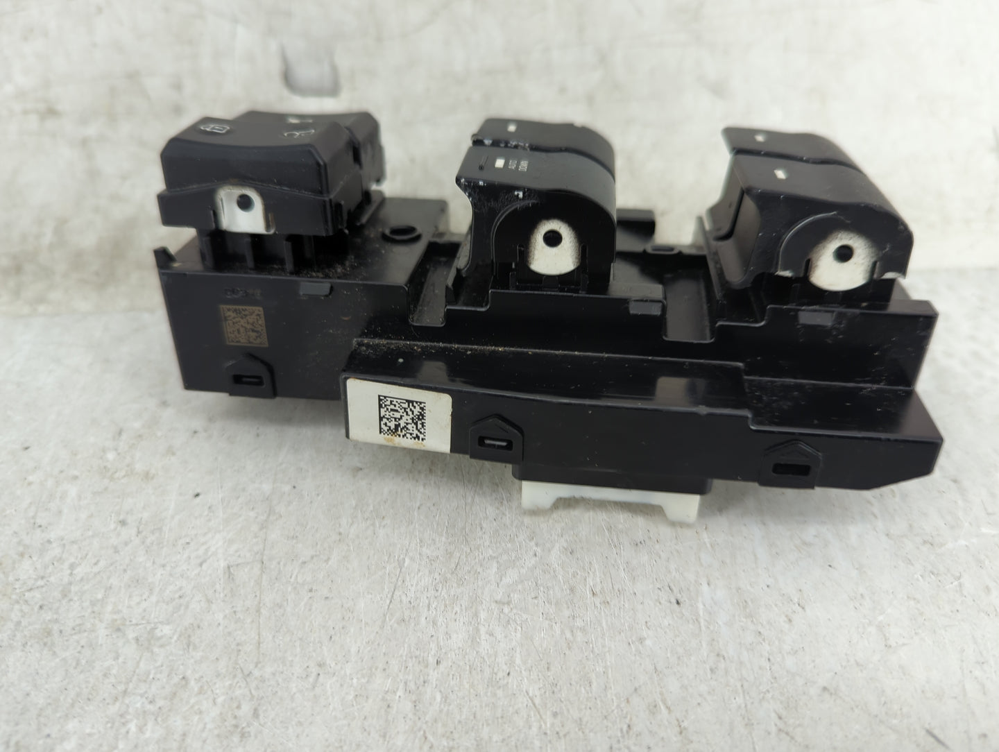 2017-2020 Hyundai Elantra Master Power Window Switch Replacement Driver Side Left P/N:93570F2100 Fits Fits 2017 2018 2019 20