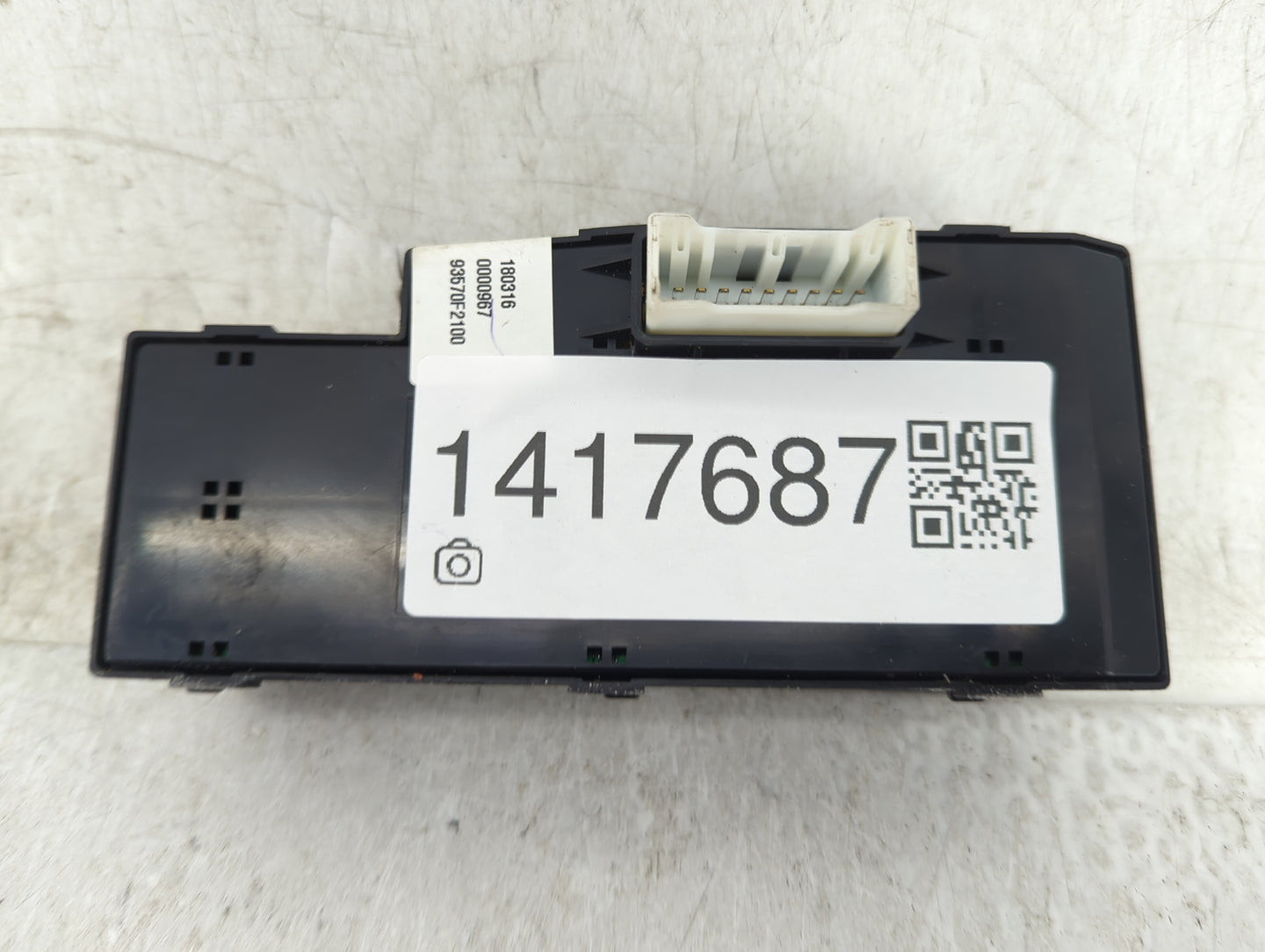 2017-2020 Hyundai Elantra Master Power Window Switch Replacement Driver Side Left P/N:93570F2100 Fits Fits 2017 2018 2019 20