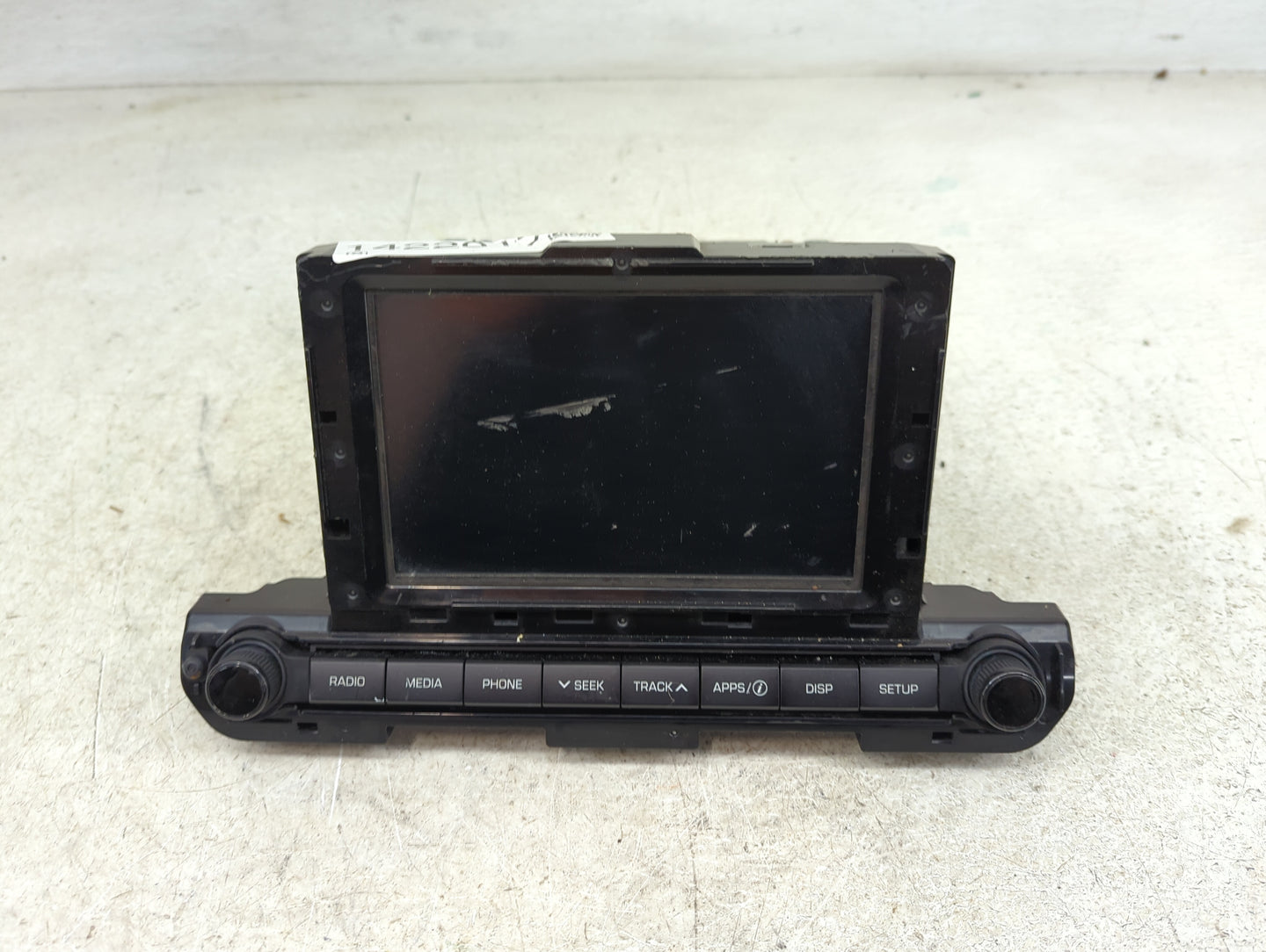 2017-2018 Hyundai Elantra Radio AM FM Cd Player Receiver Replacement P/N:96160-F2101UAT Fits Fits 2017 2018 OEM Used Auto Pa