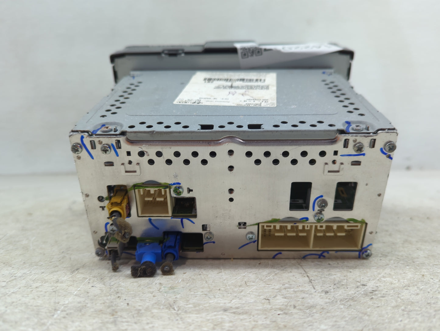 2017-2018 Hyundai Elantra Radio AM FM Cd Player Receiver Replacement P/N:96160-F2101UAT Fits Fits 2017 2018 OEM Used Auto Pa