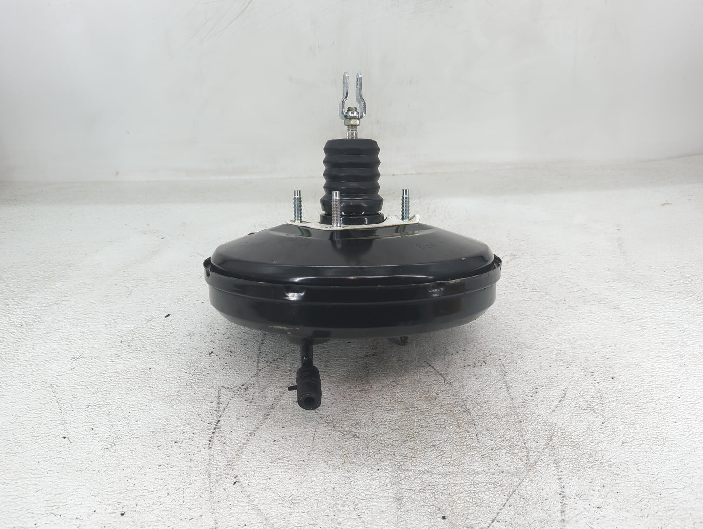 2017-2020 Hyundai Elantra Power Brake Booster Oem - Oemusedautoparts1.com
