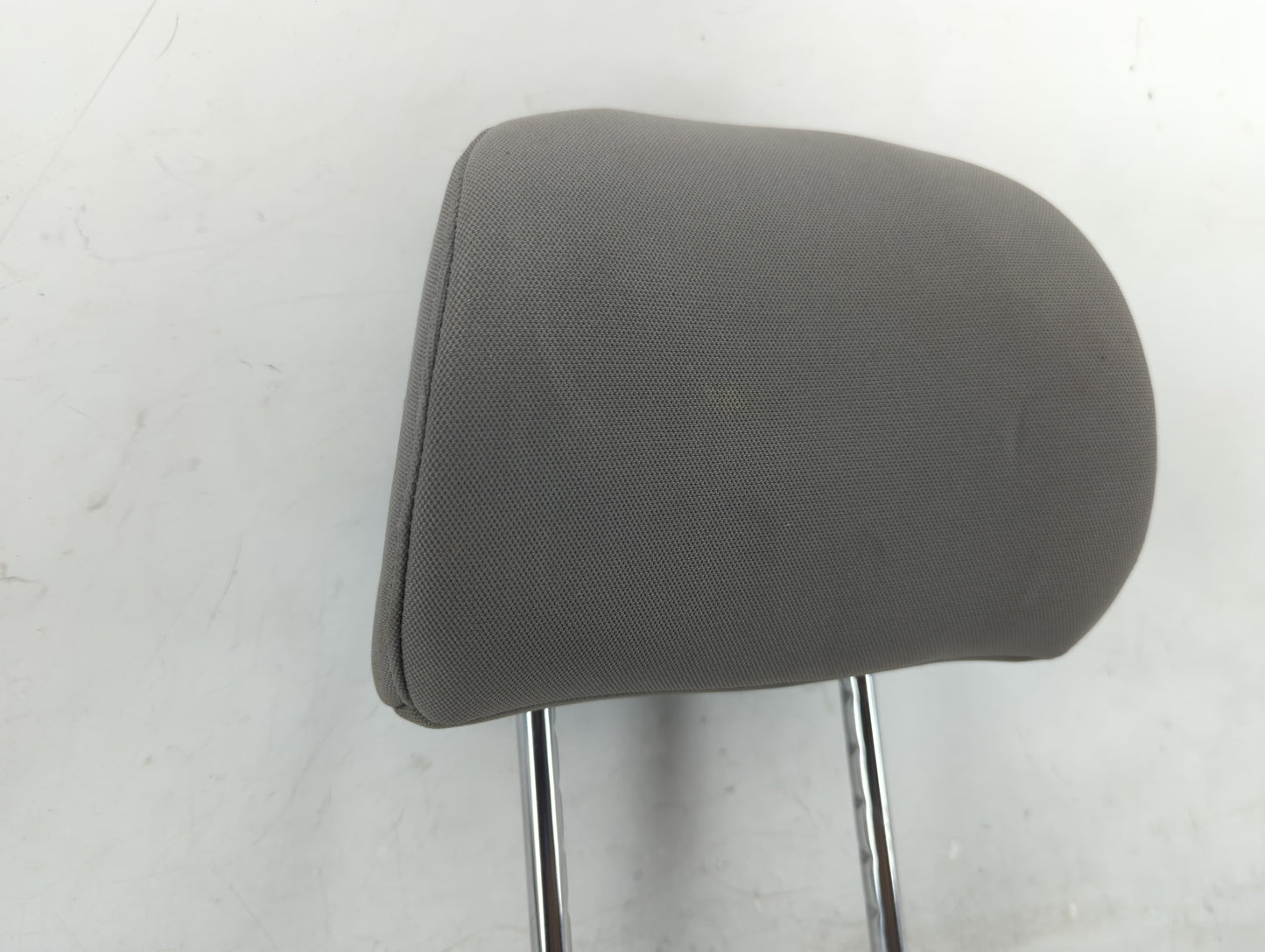 2018 Hyundai Elantra Headrest Head Rest Front Driver Seat Gray - Oemusedautoparts1.com