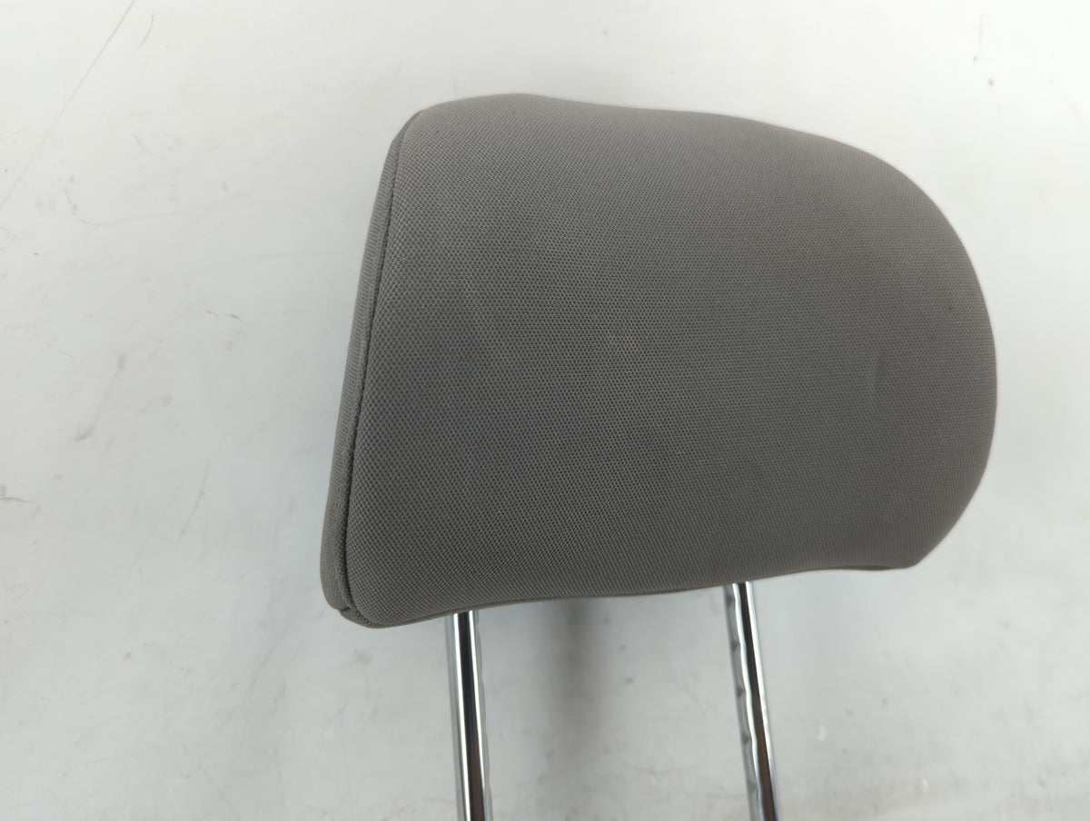 2018 Hyundai Elantra Headrest Head Rest Front Driver Seat Gray 1423943 - Oemusedautoparts1.com