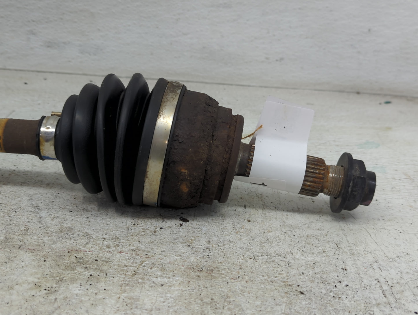 2017-2020 Hyundai Elantra Axle Shaft Front Driver Cv C/v - Oemusedautoparts1.com