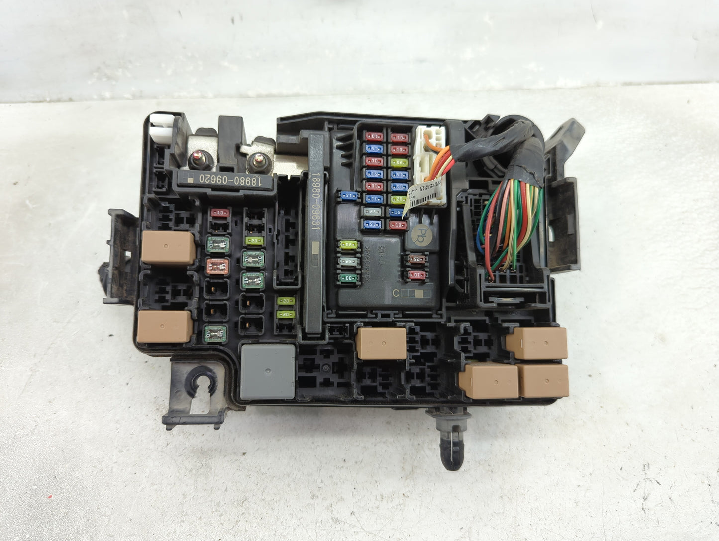 2018 Hyundai Elantra Fusebox Fuse Box Panel Relay Module P/N:91950-G3820 Fits OEM Used Auto Parts - Oemusedautoparts1.com