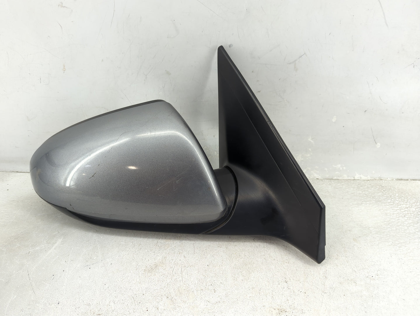 2017-2020 Hyundai Elantra Passenger Side View Mirror - Right Door Mirror OEM Used - Oemusedautoparts1.com