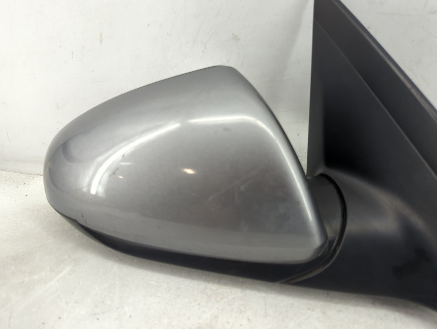 2017-2020 Hyundai Elantra Passenger Side View Mirror - Right Door Mirror OEM Used - Oemusedautoparts1.com