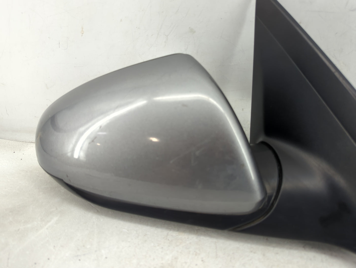 2017-2020 Hyundai Elantra Passenger Side View Mirror - Right Door Mirror OEM Used - Oemusedautoparts1.com