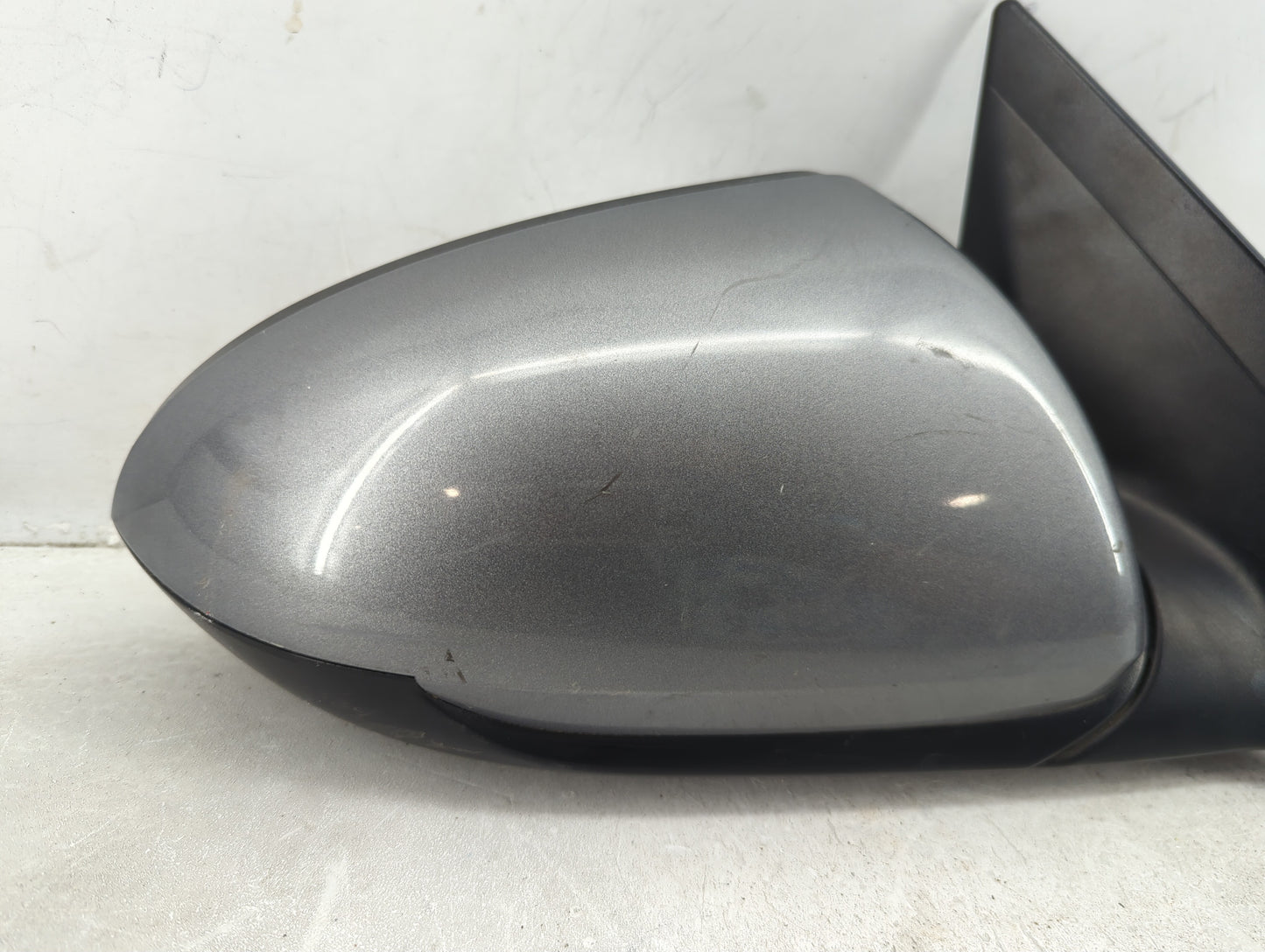 2017-2020 Hyundai Elantra Passenger Side View Mirror - Right Door Mirror OEM Used - Oemusedautoparts1.com