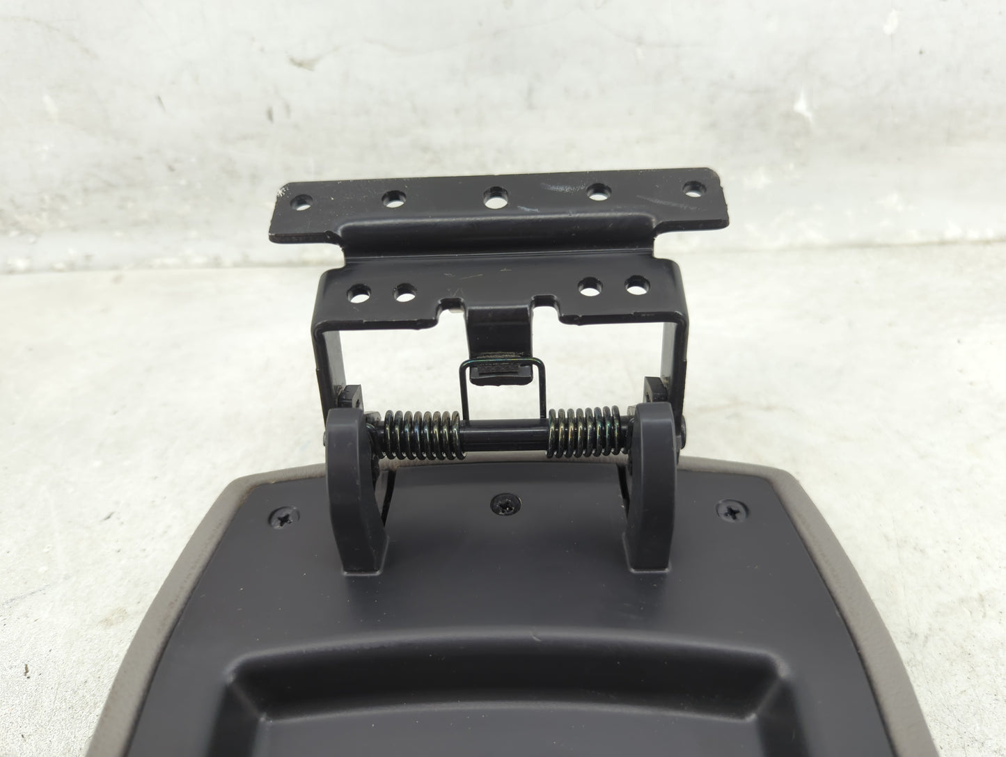 2018 Hyundai Elantra Center Console Armrest Cover Lid P/N:84660 F2000 Fits OEM Used Auto Parts - Oemusedautoparts1.com