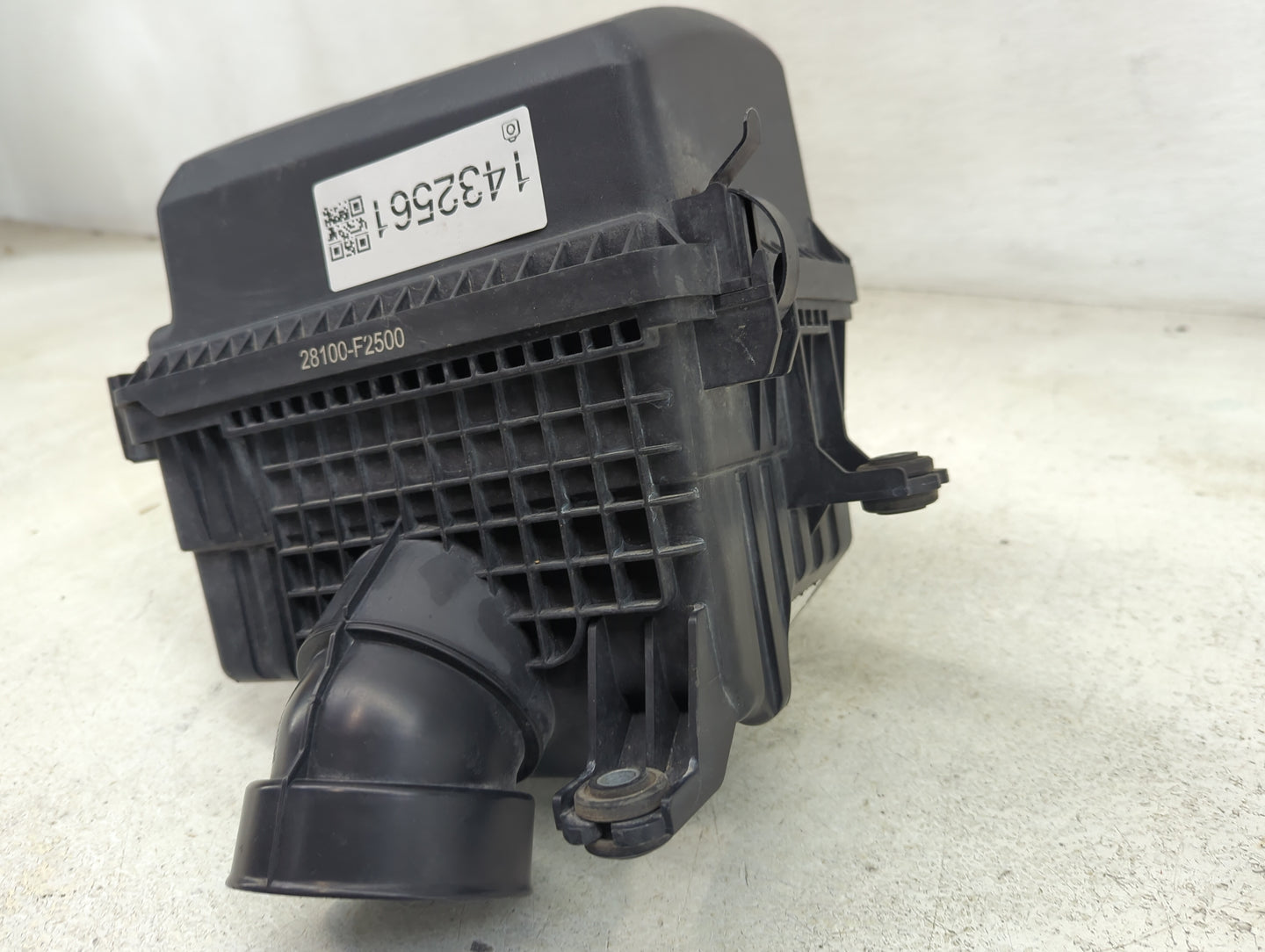 2017-2020 Hyundai Elantra Air Cleaner Intake-duct Hose Tube - Oemusedautoparts1.com