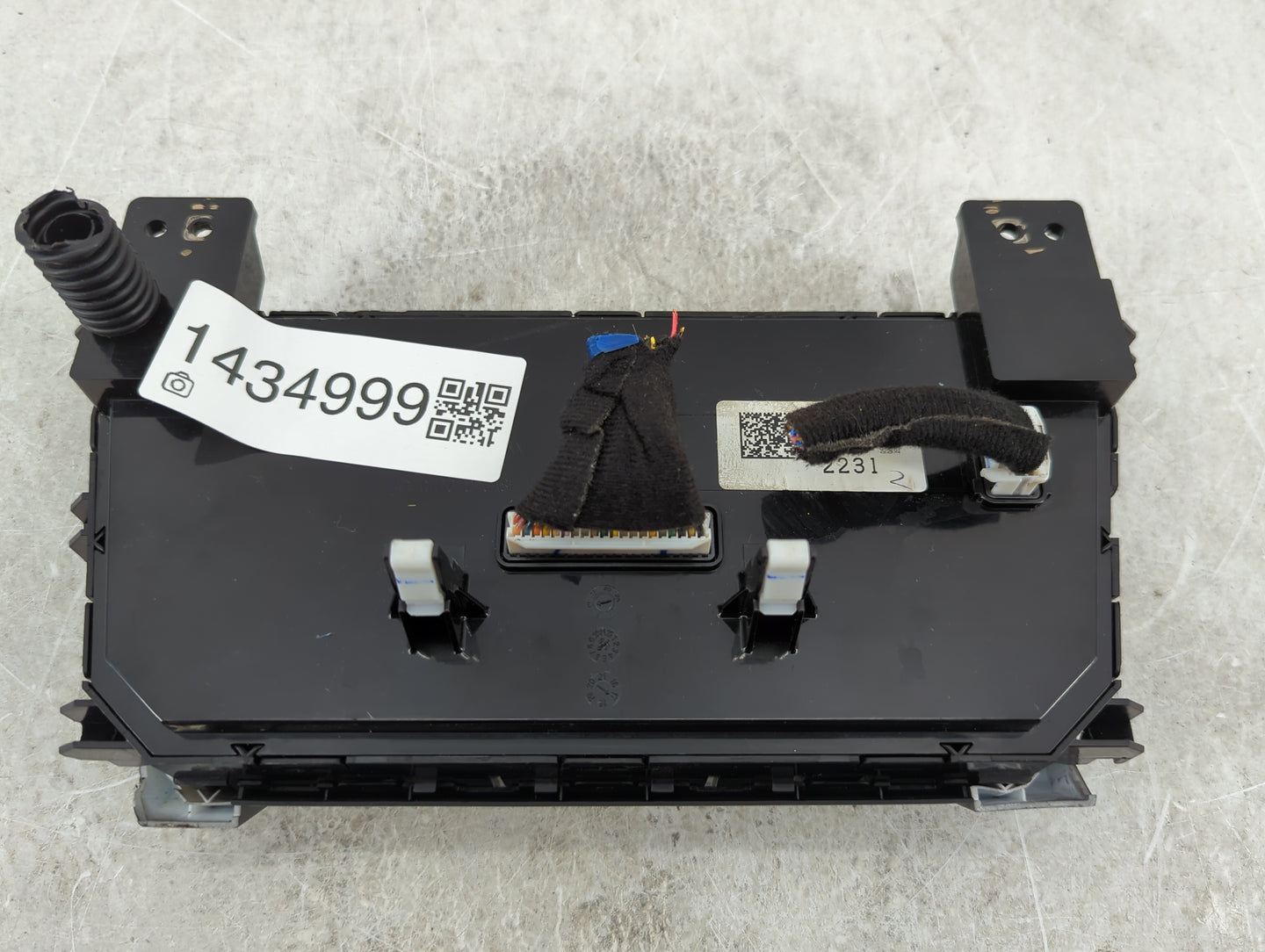 2017-2018 Hyundai Elantra Climate Control Module Temperature AC/Heater Replacement P/N:97250-F2231RET Fits Fits 2017 2018 OE