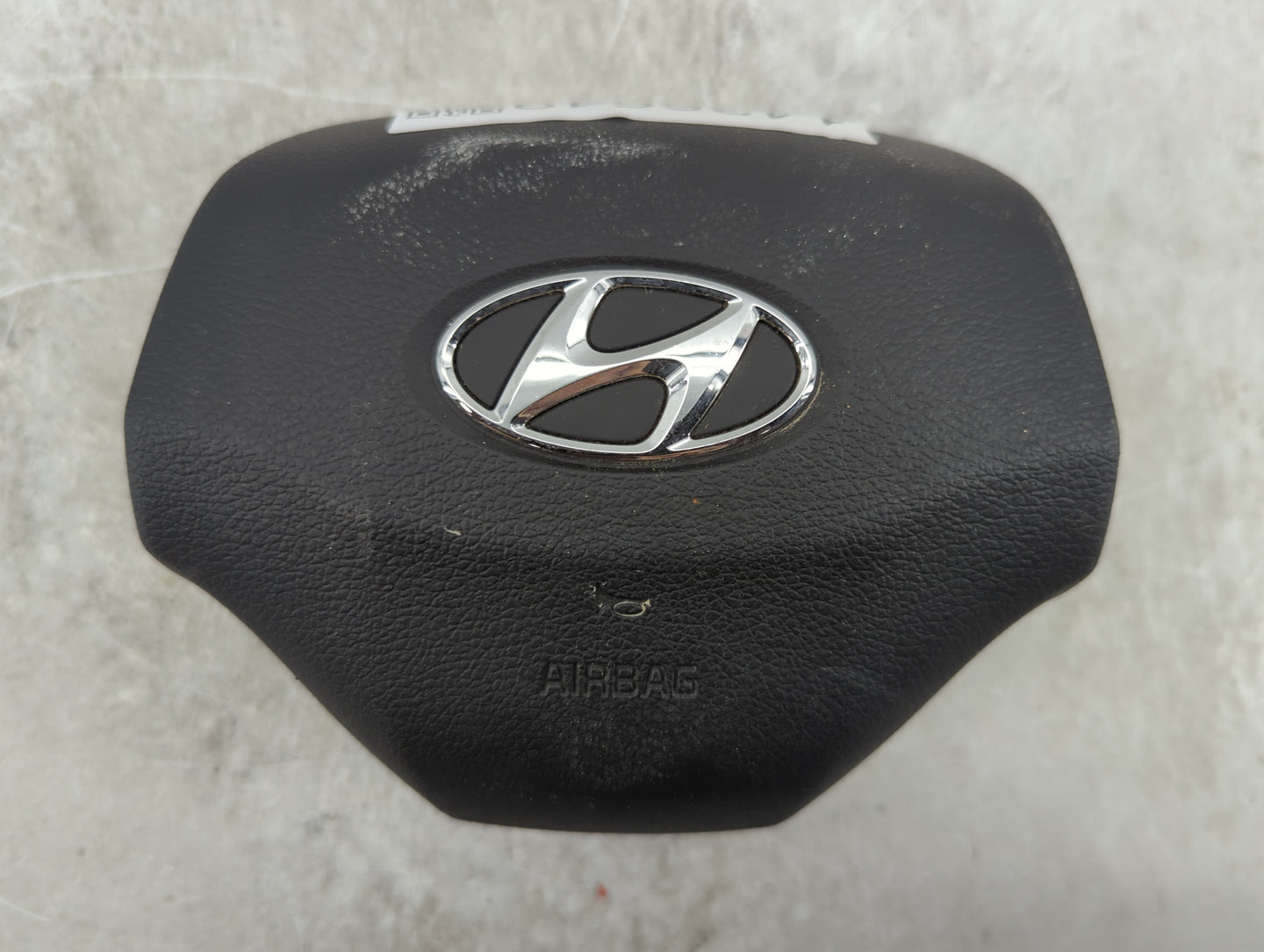 2018 Hyundai Elantra Air Bag Driver Left Steering Wheel Mounted P/N:Z6AJ7038938 0589-P1-000299, DZE5000 Fits OEM Used Auto P