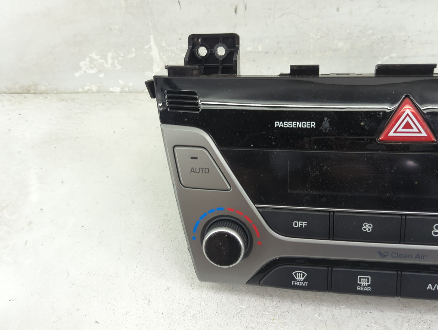 2017-2018 Hyundai Elantra Climate Control Module Temperature AC/Heater Replacement P/N:97250-F2231RET Fits Fits 2017 2018 OE