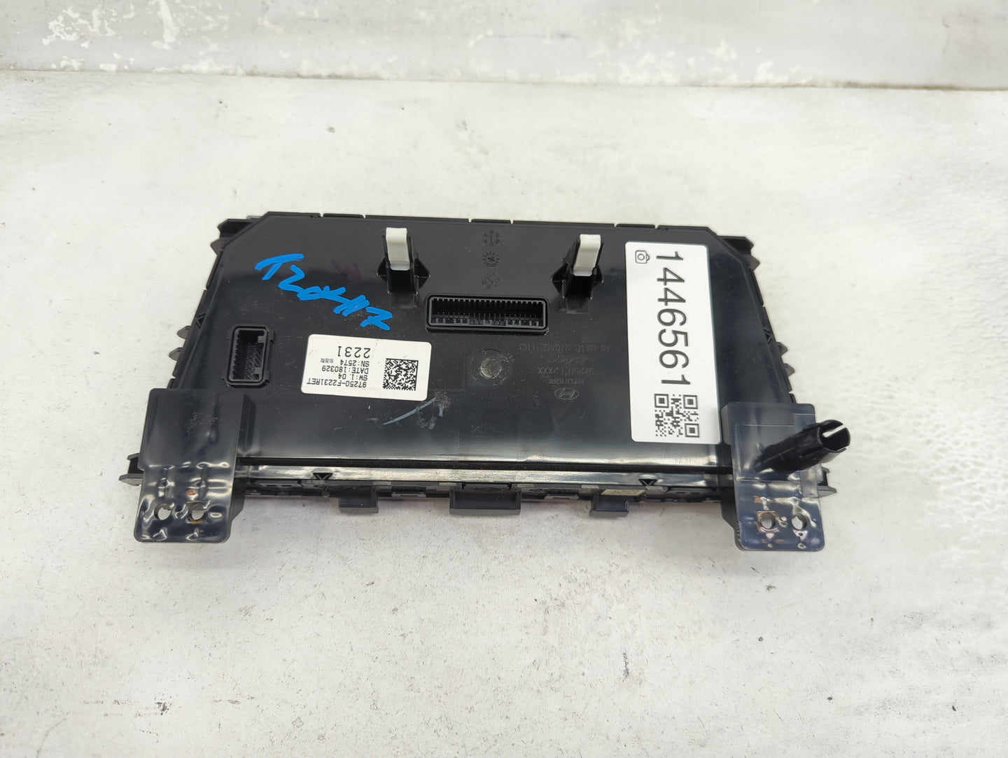 2017-2018 Hyundai Elantra Climate Control Module Temperature AC/Heater Replacement P/N:97250-F2231RET Fits Fits 2017 2018 OE