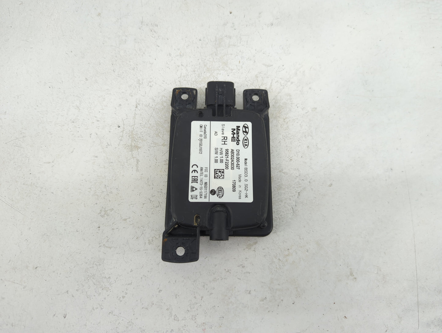 2017-2018 Hyundai Elantra Back Up Sensor Backup Camera - Oemusedautoparts1.com