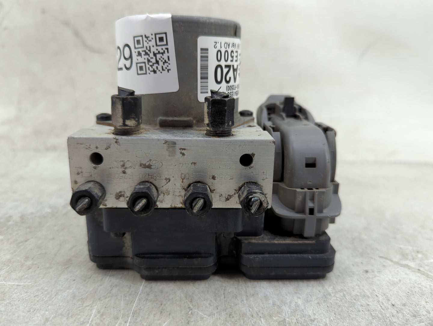 2017-2019 Hyundai Elantra ABS Pump Control Module Replacement P/N:F2589-30500 Fits Fits 2017 2018 2019 OEM Used Auto Parts -