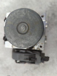 2017-2019 Hyundai Elantra ABS Pump Control Module Replacement P/N:F2589-30500 Fits Fits 2017 2018 2019 OEM Used Auto Parts -