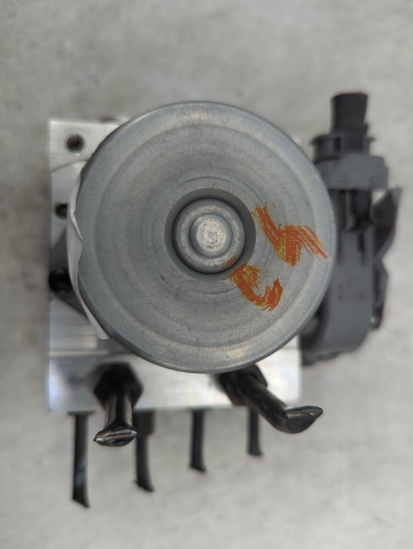 2017-2019 Hyundai Elantra ABS Pump Control Module Replacement P/N:58920-F2500 58920-F2500, 58900-F2500 Fits Fits 2017 2018 2