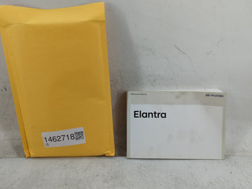 2018 Hyundai Elantra Owners Manual Book Guide P/N:JF3O-EU85I OEM Used Auto Parts - Oemusedautoparts1.com
