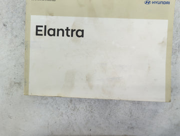 2018 Hyundai Elantra Owners Manual Book Guide P/N:JF3O-EU81G OEM Used Auto Parts - Oemusedautoparts1.com