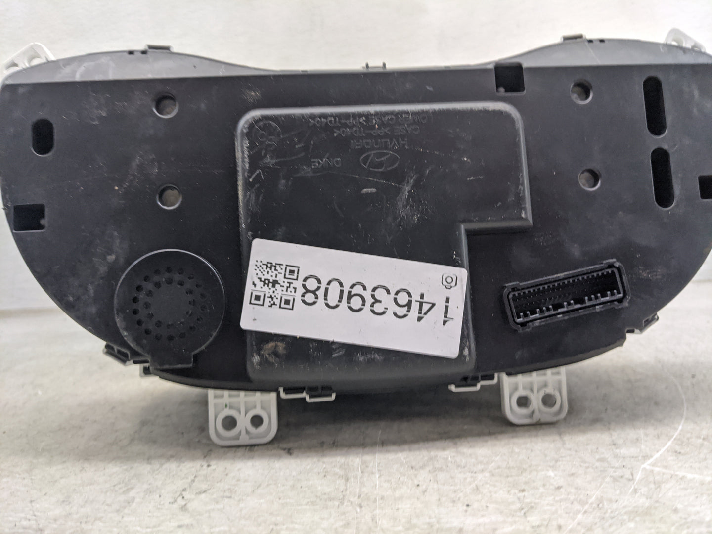 2017-2018 Hyundai Elantra Instrument Cluster Speedometer Gauges P/N:94011-F3012 TN157590-15201H Miles: Fits Fits 2017 2018 O