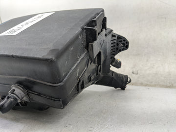 2018 Hyundai Elantra Fusebox Fuse Box Panel Relay Module P/N:18980-09625 18980-09630 Fits OEM Used Auto Parts