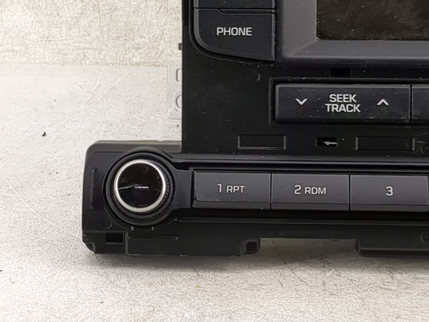 2017-2018 Hyundai Elantra Radio AM FM Cd Player Receiver Replacement P/N:96170F2270UAT AC110F2GX Fits Fits 2017 2018 OEM Use