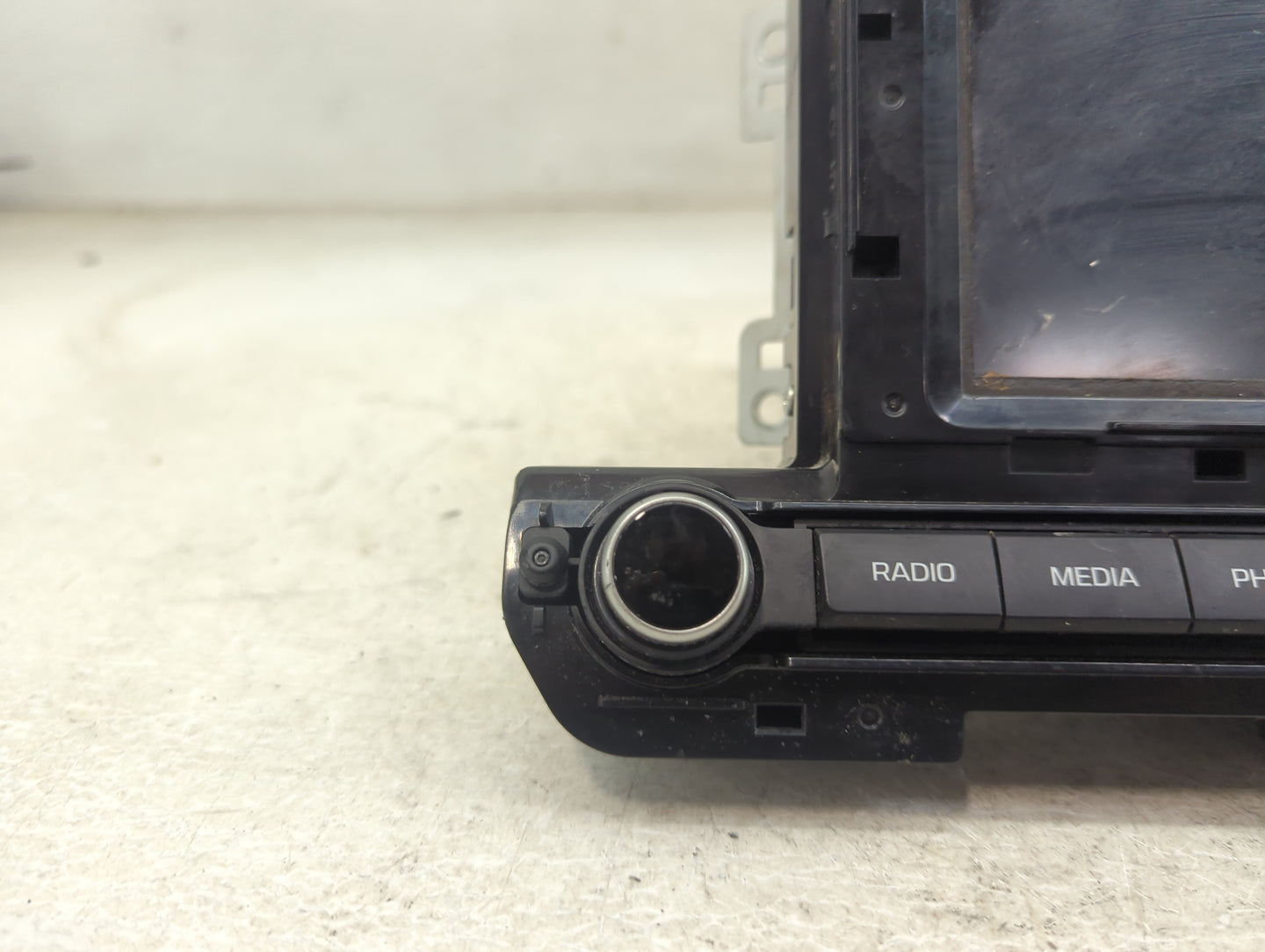 2017-2018 Hyundai Elantra Radio AM FM Cd Player Receiver Replacement P/N:96160-F2101UAT AVB41F2AN Fits Fits 2017 2018 OEM Us