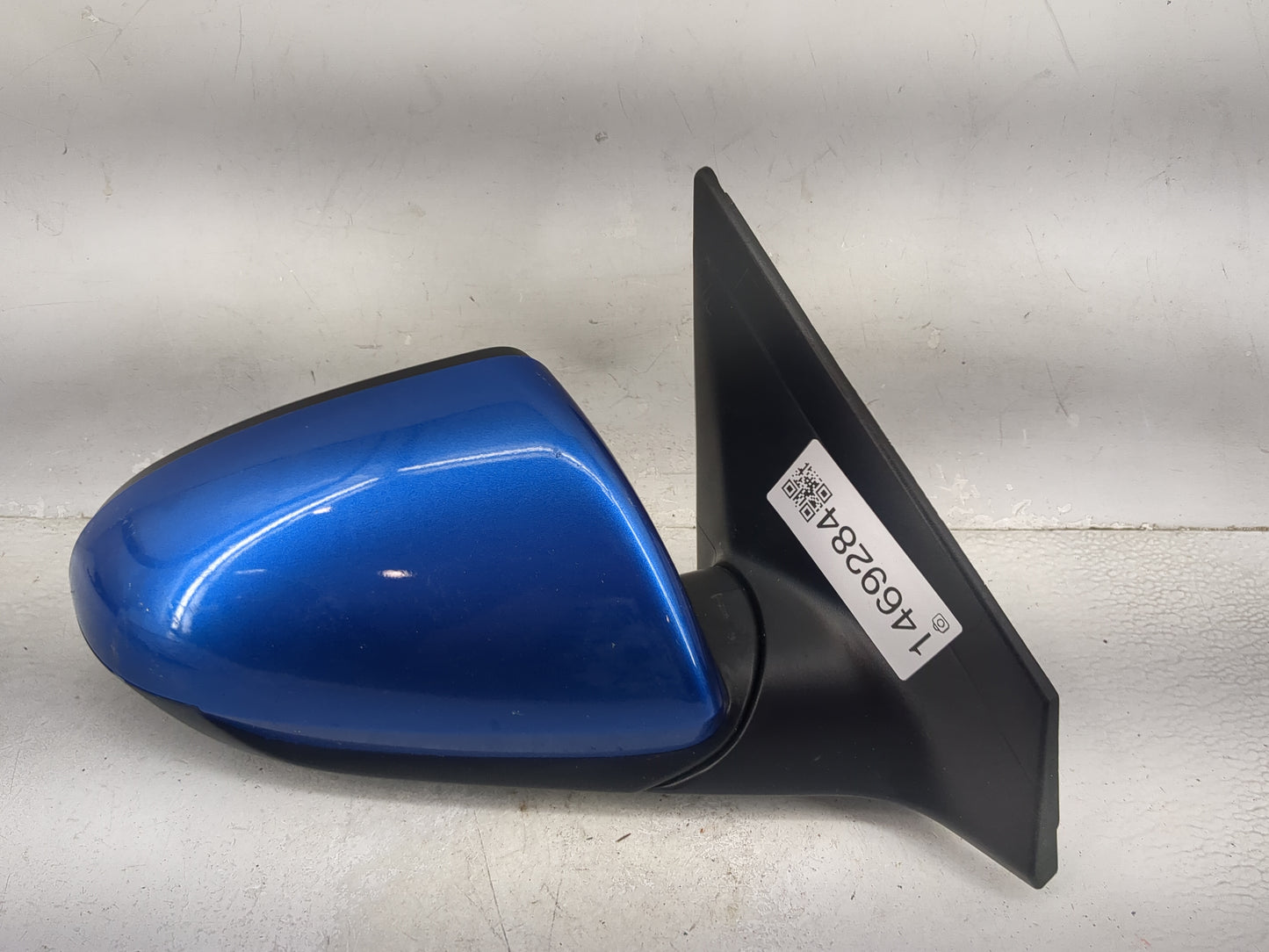 2017-2020 Hyundai Elantra Passenger Side View Mirror - Right Door Mirror OEM Used - Oemusedautoparts1.com