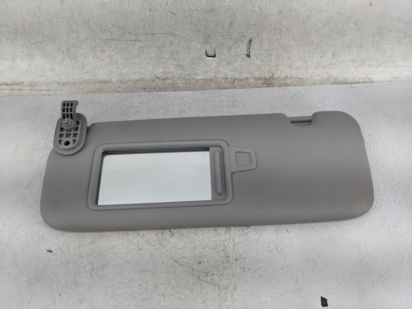 2017-2020 Hyundai Elantra Sun Visor Shade Replacement Driver Left Mirror Fits Fits 2017 2018 2019 2020 OEM Used Auto Parts -