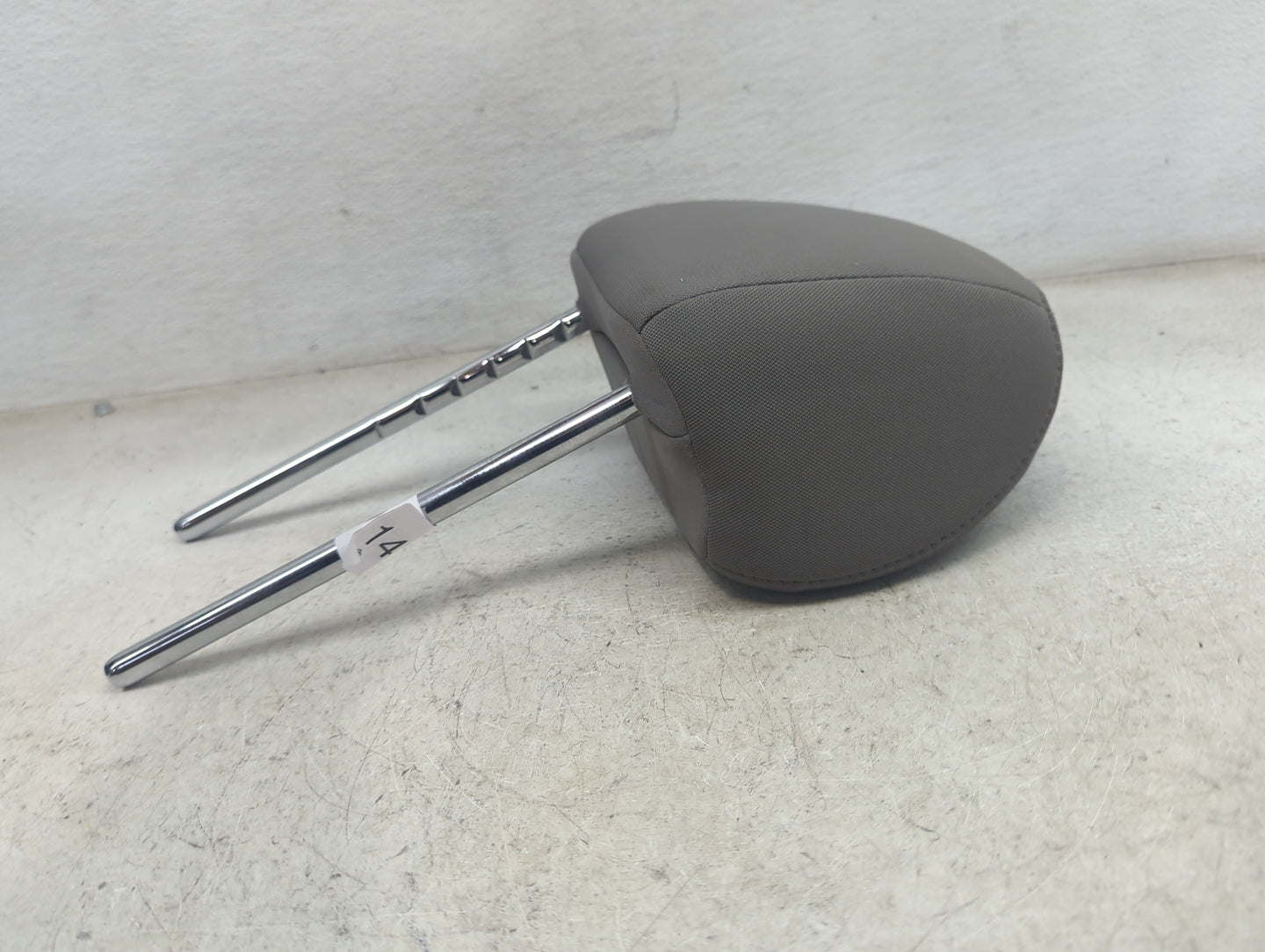 2018 Hyundai Elantra Headrest Head Rest Front Driver Seat Gray 1473014 - Oemusedautoparts1.com
